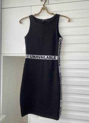 Облегающее h&m чёрное платье короткое мини с надписями4 фото