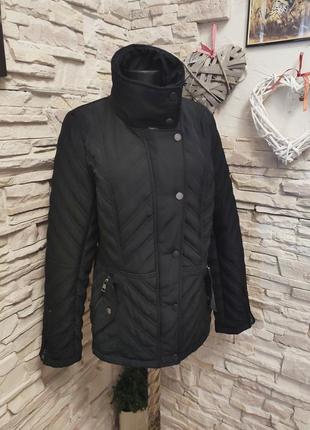 Відмінна чорна класична куртка курточка стьобана next outerwear