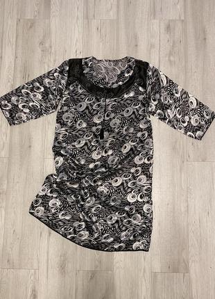 Платье большого размера