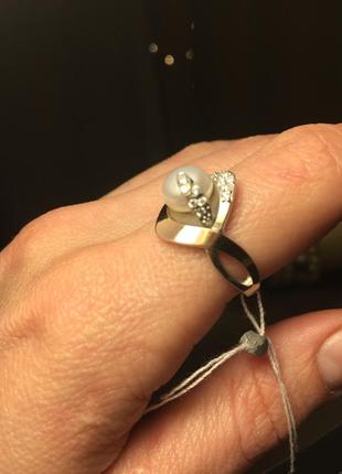 Серебряное кольцо с золотой пластиной