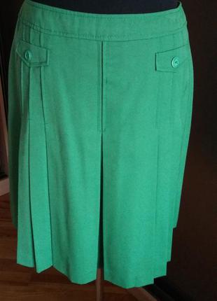 Зеленая юбка