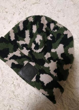 Шапка комуфляж.