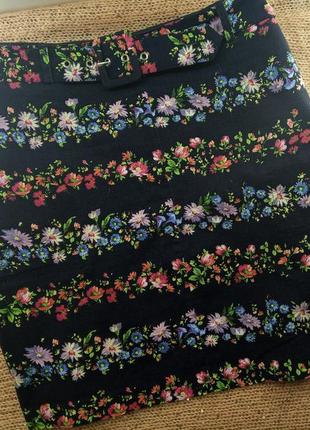 Брендовая юбка oasis с поясом в цветочный принт мини хлопок натуральная4 фото