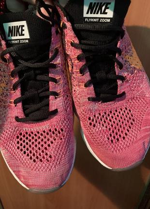 Кроссовки nike flyknit zoom, оригинал, 38,5 размер6 фото