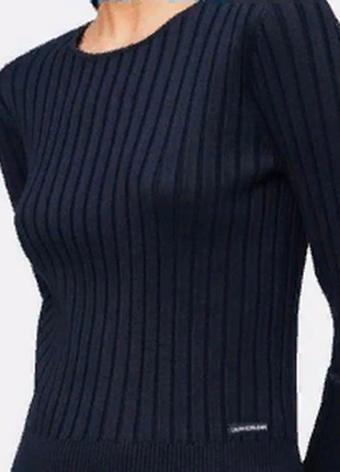 Свитер женский ribbed crewneck cropped sweater2 фото