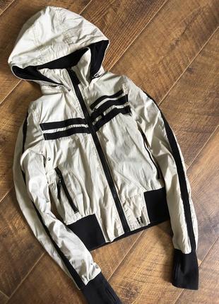 Куртка вітровка fish-bone xs s