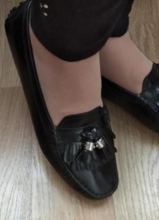 Шкіряні мокасини,туфлі лофери tod's 37р