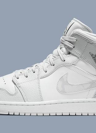 Кроссовки женские nike air jordan 1 mid серые (найк аир джордан мид, кросівки)