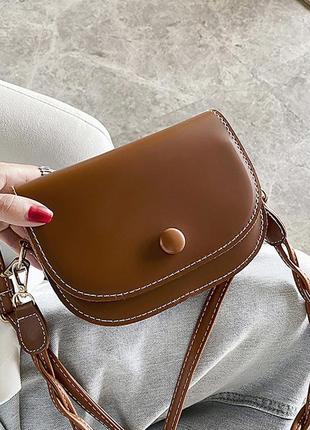 Стильная повседневная небольшая женская сумочка есть разные цвета