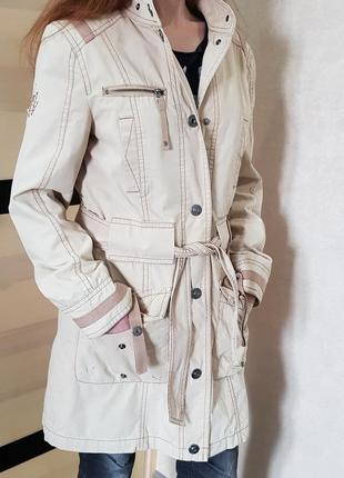 Модная стильная куртка плащ парка esprit