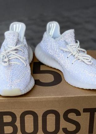 Adidas yeezy boost 350 v2 рефлективные кроссовки адидас изи кросівки жіночі адідас ізі3 фото