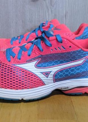 Кроссовки mizuno wave sayonara 3