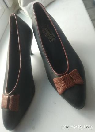 Туфли кожаные   р 36 новые