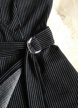 Комбинезон шортами с имитацией юбки с поясом на запах ромпер с запахом5 фото