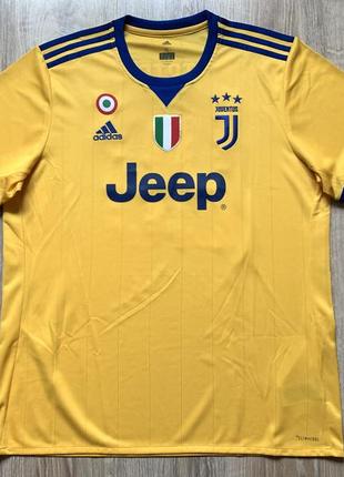 Колекційна футбольна джерсі adidas juventus fc # 26 stephan lichtsteiner