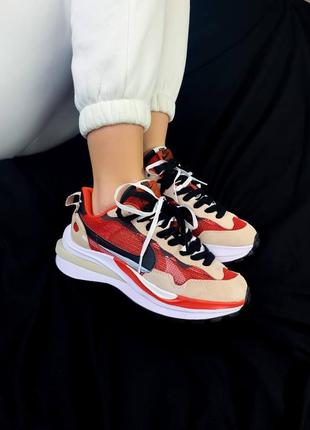 Кросівки nike vaporwaffle sport fuschia x sacai кросівки3 фото