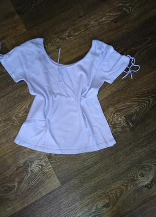 Ніжна футболка