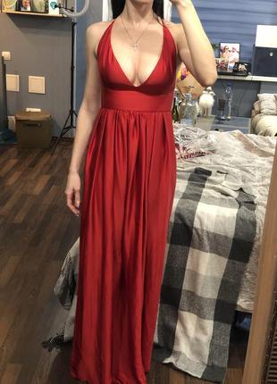 Вечернее платье шёлк красное