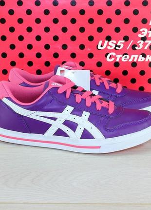 Кросівки asics