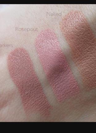 Ідеальна нюдовая помада illamasqua glamore lipstick у відтінку rosepout3 фото