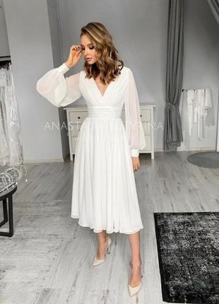 Красивое белое вечернее платье1 фото