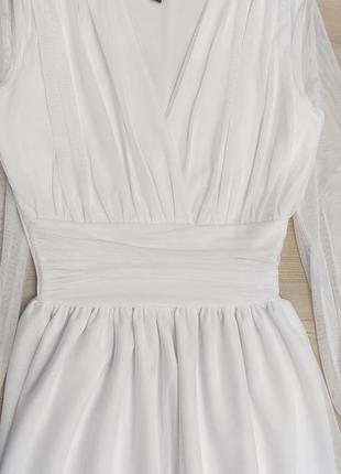 Красивое белое вечернее платье2 фото