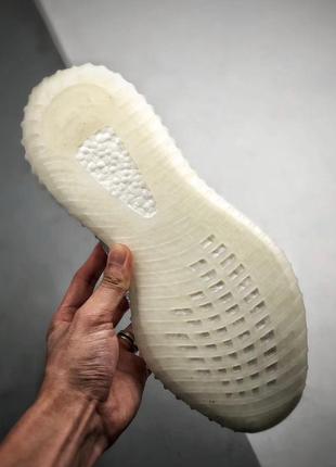 Yeezy 350 v2 “cloud white”8 фото