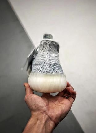 Yeezy 350 v2 “cloud white”7 фото