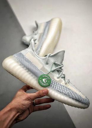 Yeezy 350 v2 “cloud white”2 фото