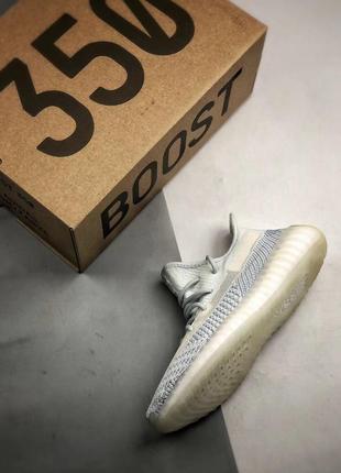 Yeezy 350 v2 “cloud white”9 фото