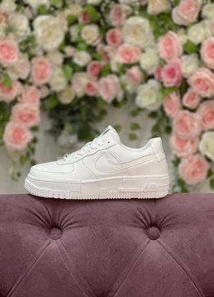 Шикарные женские кроссовки nike air force 1 pixel белые