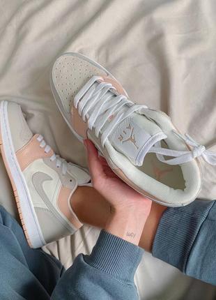 Nike jordan 1 retro low beige/pink персикові бежеві кросівки найк джордан персиковые кроссовки5 фото