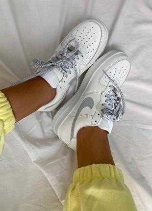 nike DX2653 air force🆕шикарные женские кроссовки🆕белые рефлективные найк🆕жіночі кросівки🆕5 фото
