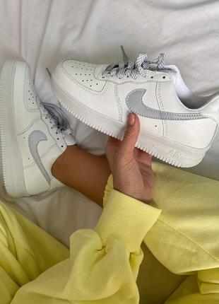 nike DX2653 air force🆕шикарные женские кроссовки🆕белые рефлективные найк🆕жіночі кросівки🆕6 фото