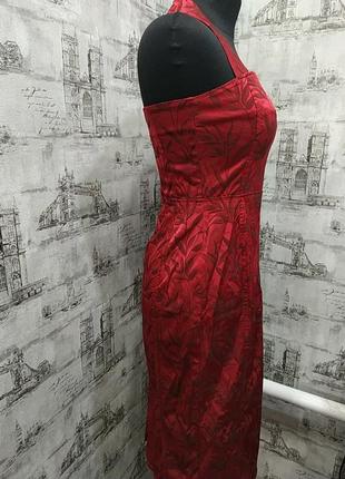 Красное платье, с открытой спиной очень стильно3 фото