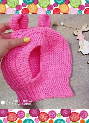 Вязаная шапка шлем