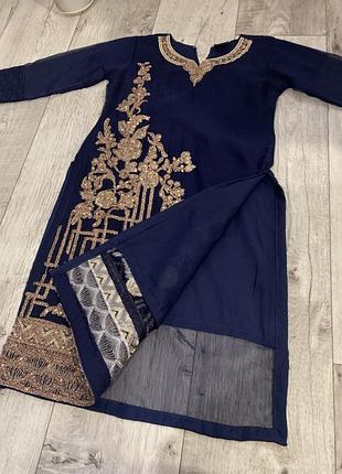 Турецька туніка з розрізами з боків