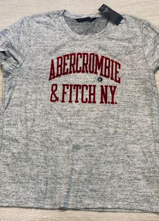 Женская футболка abercrombie fitch  xl