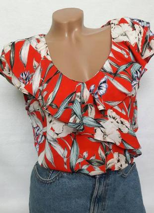 Воздушная блуза с рюшами wallis  в цветочный принт.1 фото