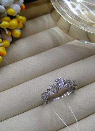 Серебряное нежное кольцо плетение с фианитом 925 последние размеры 17,5 скидка