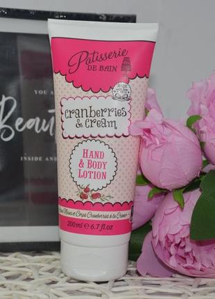 Лосьон для рук и тела клюква в сливках patisserie de bain cranberries&cream body lotion