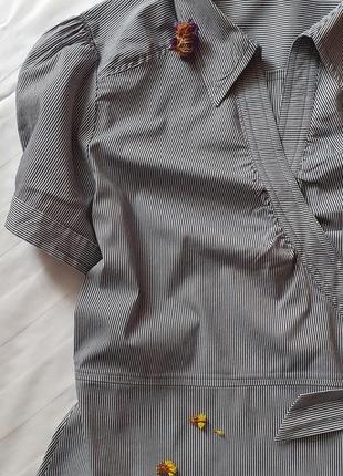 Рубашка женская на запах в тонкую полоску сорочка на запах дрібна полоска приталена8 фото