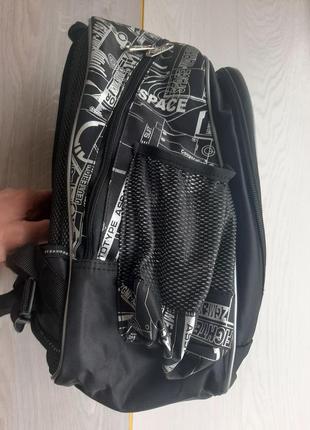 Рюкзак школьный olli с ортопедической спинкой для мальчика (уценка)3 фото