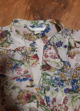 Блузка з воланами і рослинним принтом9 фото