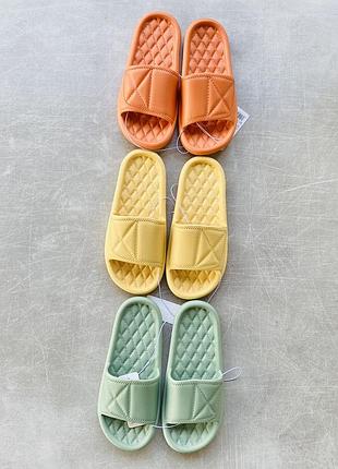 Стильные шлёпанцы / 5 разных цветов