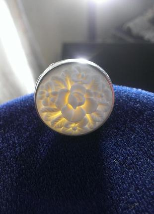 Авторська срібна каблучка з квітковою камеєю, україна3 фото