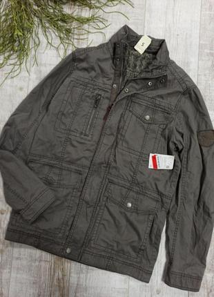 Куртка вітровка з&а