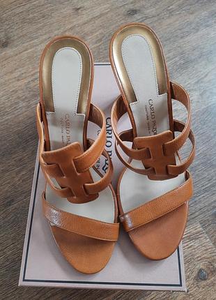 Шлшлепанцы carlo pazolini couture ,натуральная кожа,производство италия