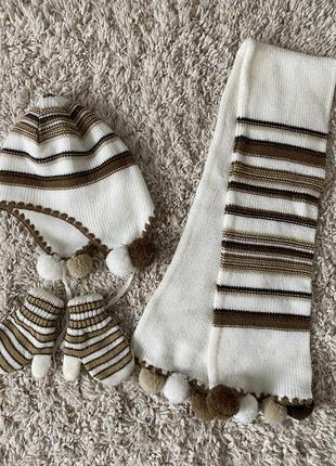 Комплект шапочка рукавички шарф