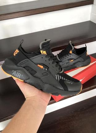 Кросівки nike air huarache чорні з помаранчевим